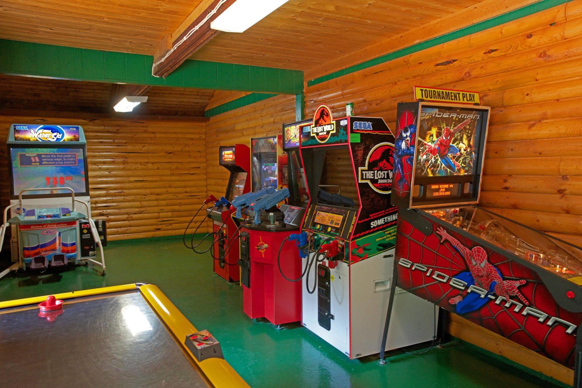 Arrowhead Resort Campground Plainville Eksteriør bilde